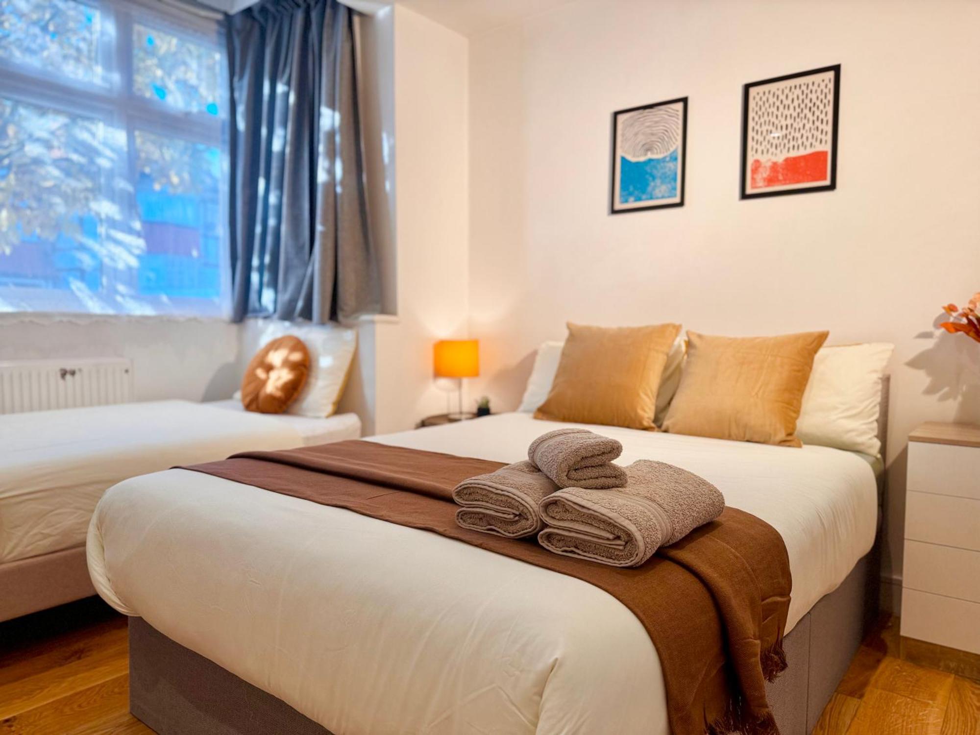 En-Suites With Free Parking 30Min To Central 伦敦 外观 照片