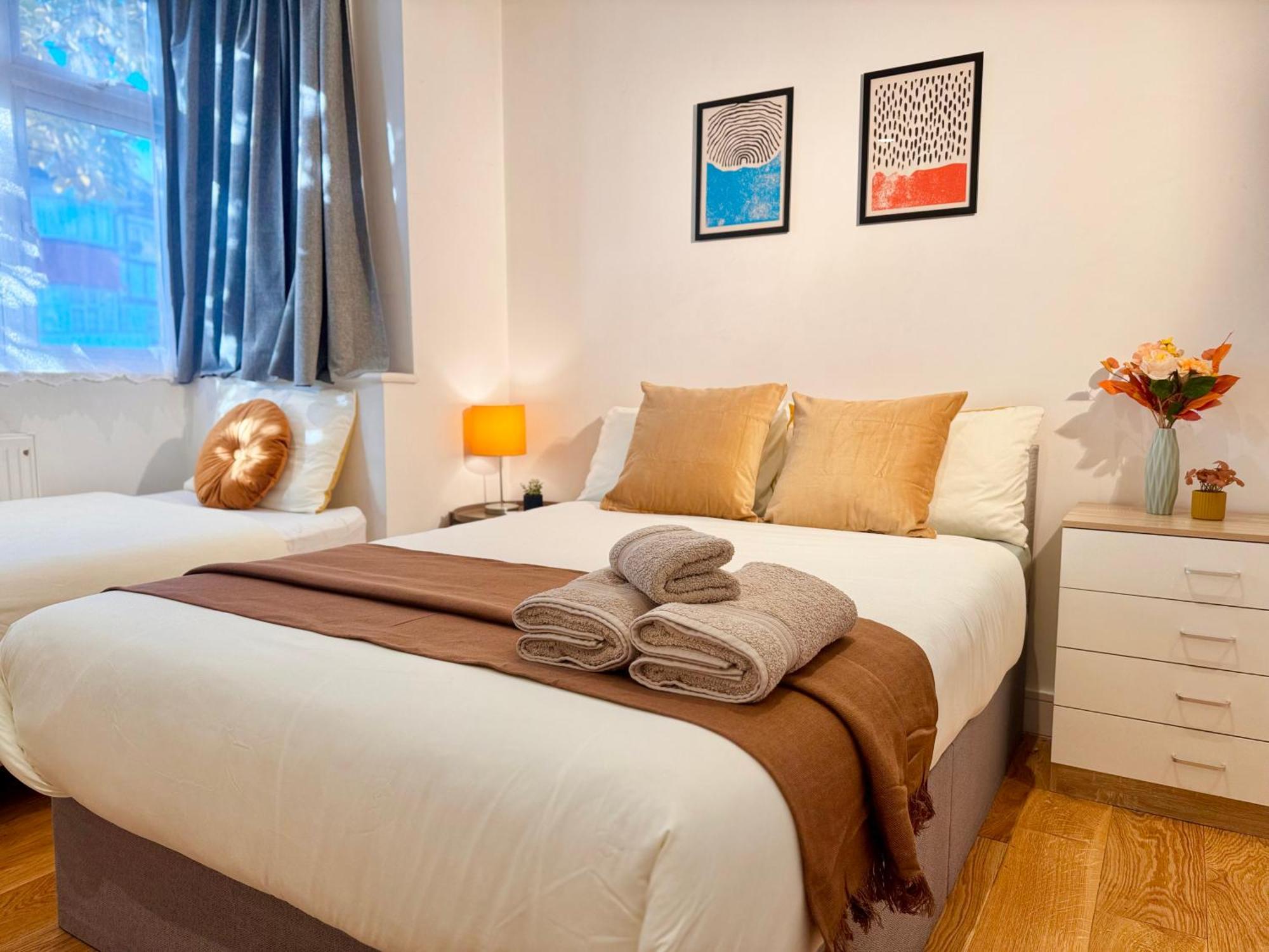 En-Suites With Free Parking 30Min To Central 伦敦 外观 照片