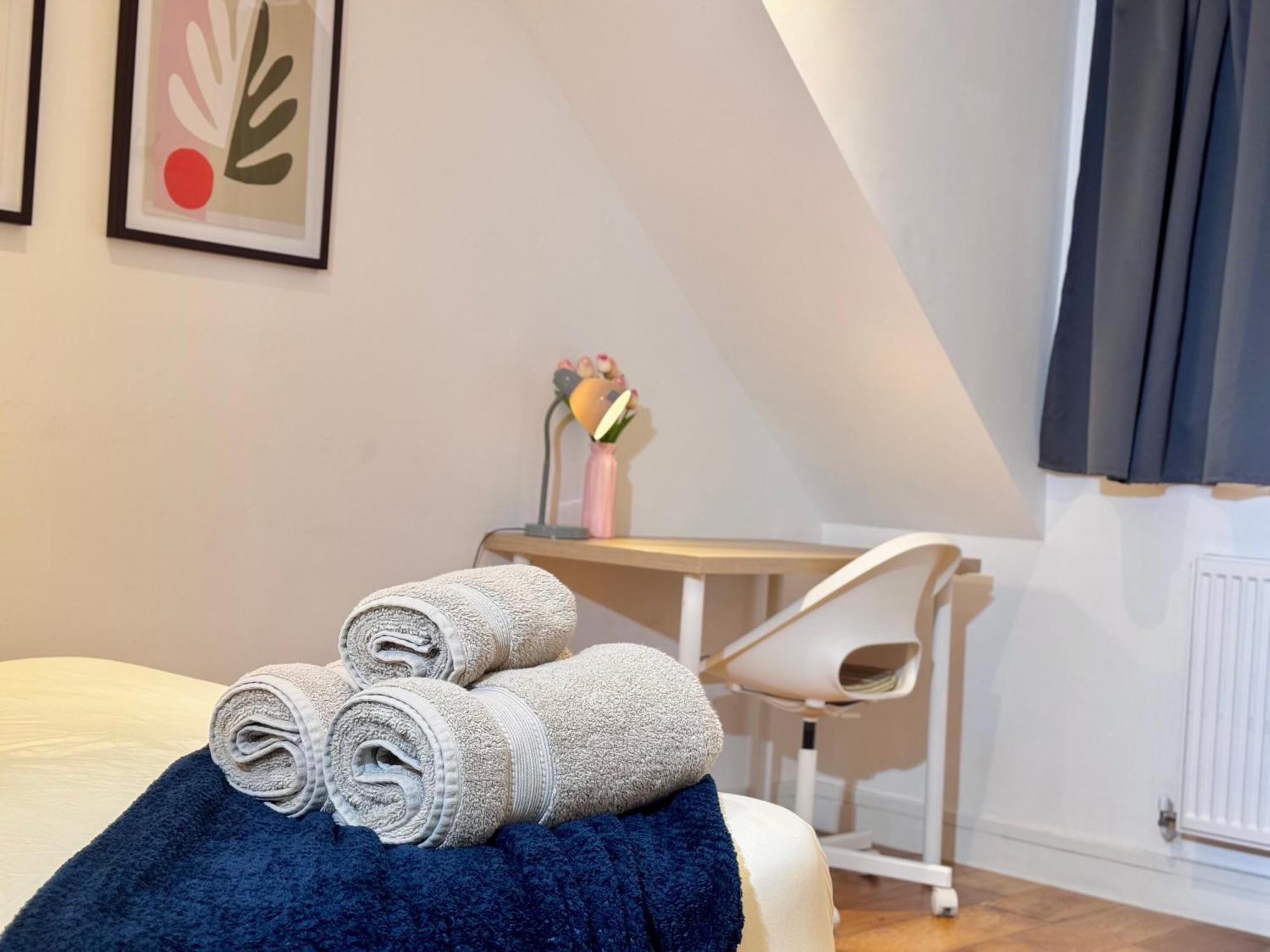 En-Suites With Free Parking 30Min To Central 伦敦 外观 照片
