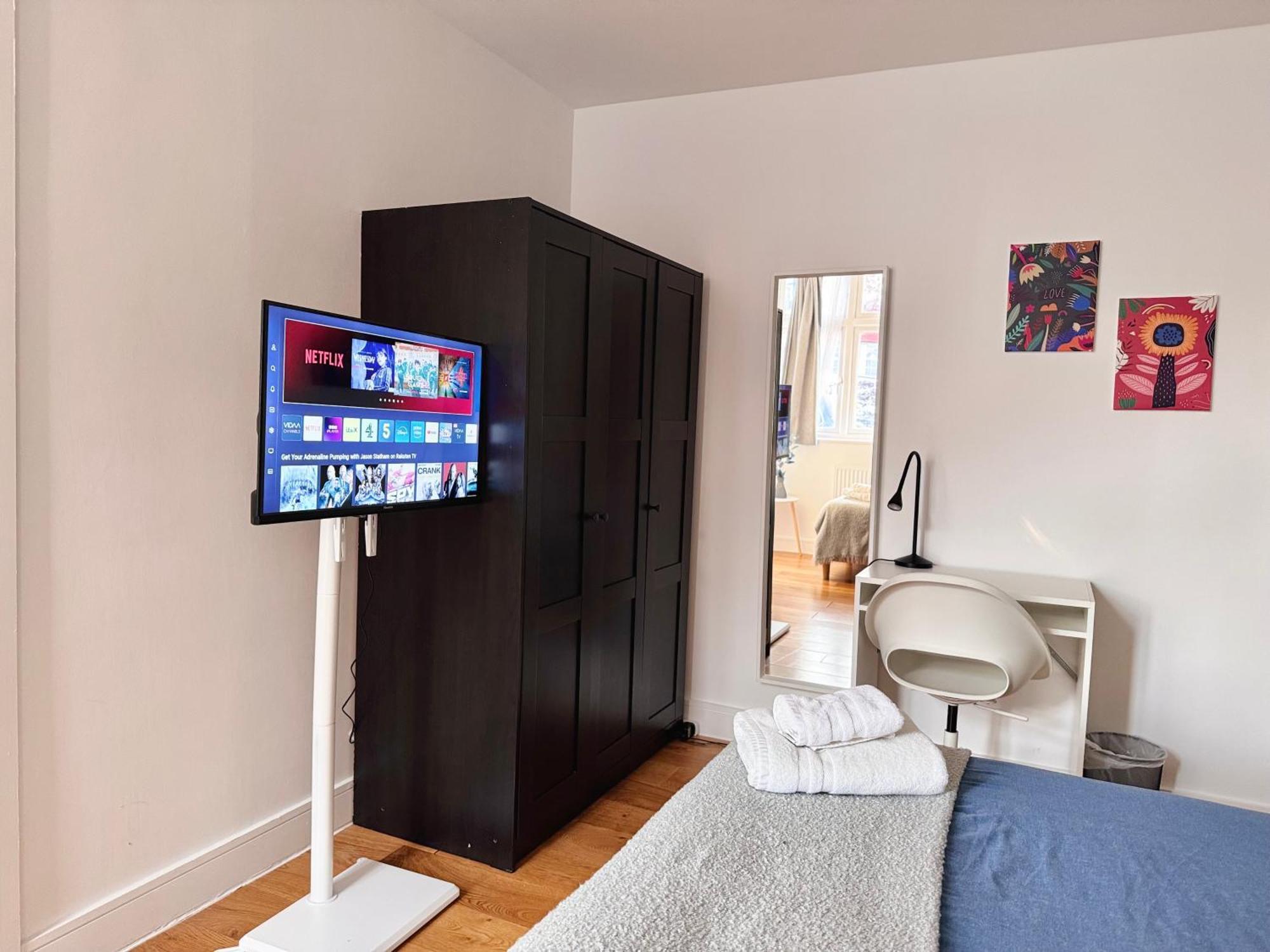 En-Suites With Free Parking 30Min To Central 伦敦 外观 照片