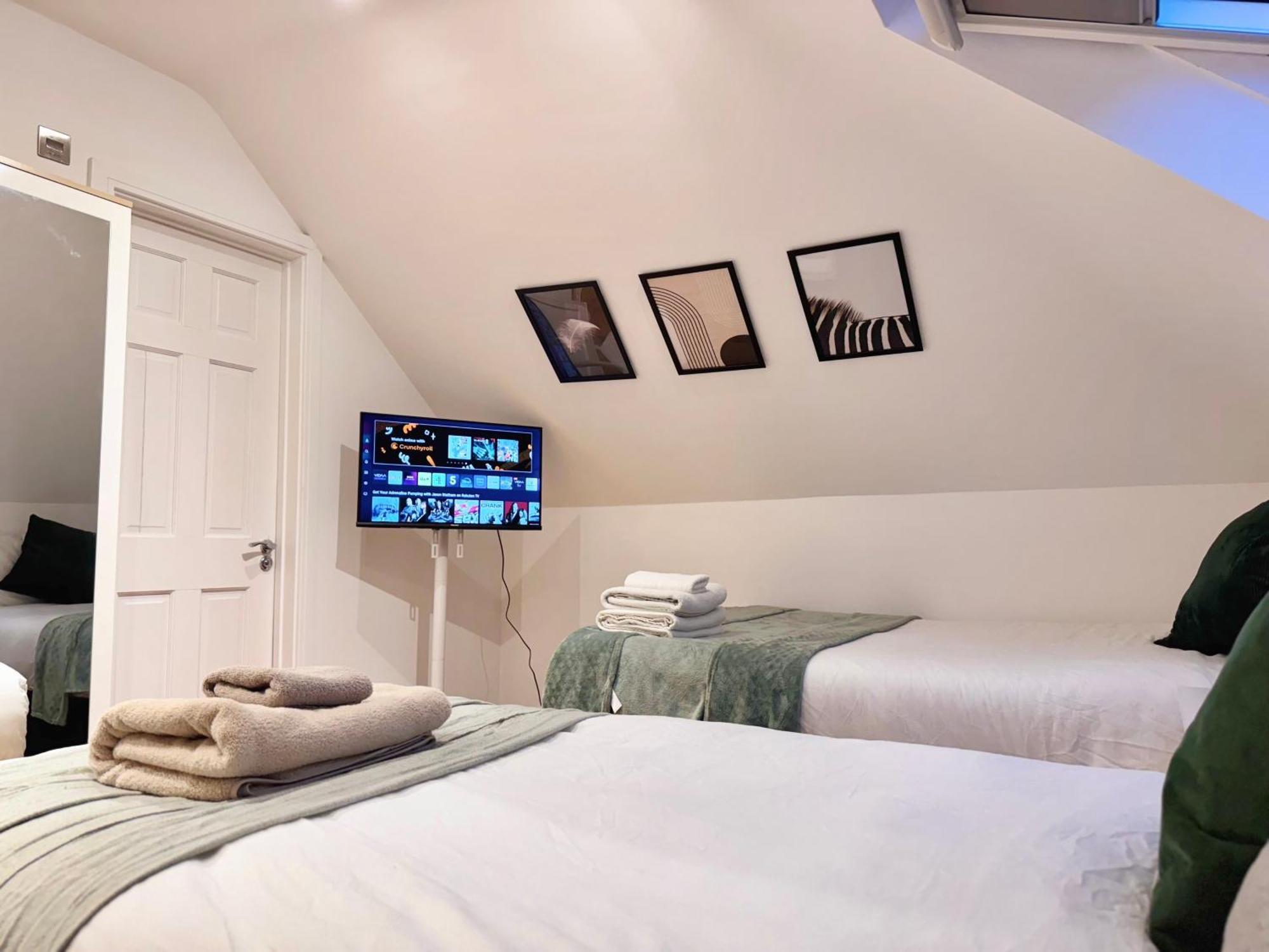 En-Suites With Free Parking 30Min To Central 伦敦 外观 照片