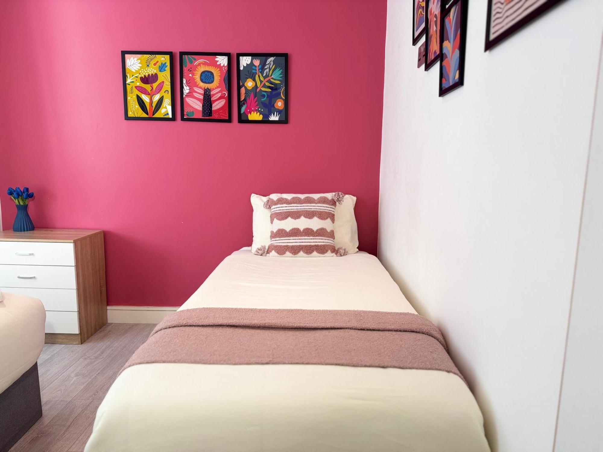En-Suites With Free Parking 30Min To Central 伦敦 外观 照片