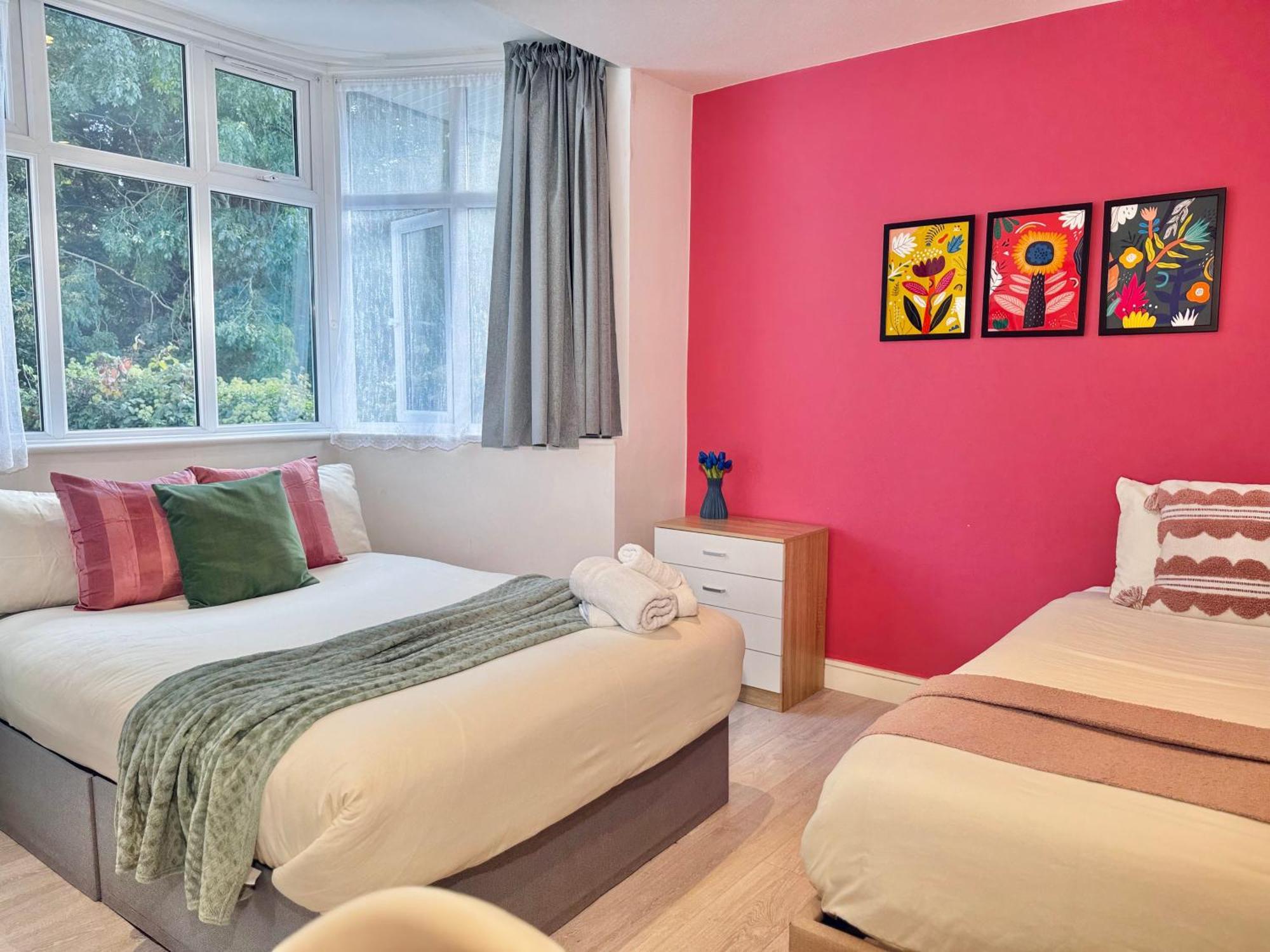En-Suites With Free Parking 30Min To Central 伦敦 外观 照片